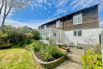 Longfield, Falmouth, TR11