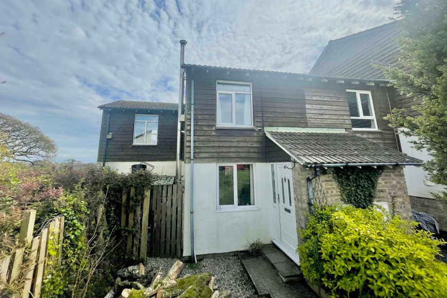 Longfield, Falmouth, TR11