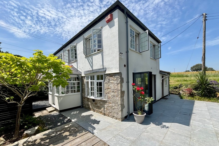 Lane End, St. Gluvias, TR10