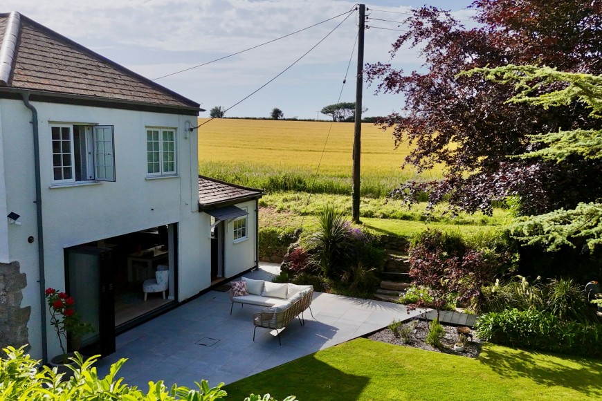 Lane End, St. Gluvias, TR10