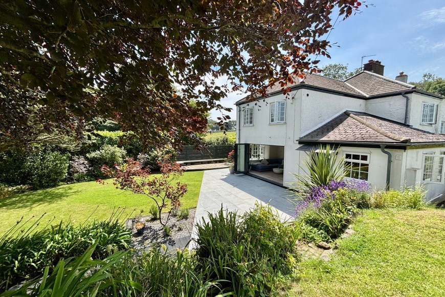 Lane End, St. Gluvias, TR10