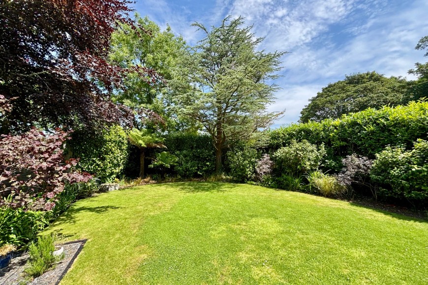 Lane End, St. Gluvias, TR10