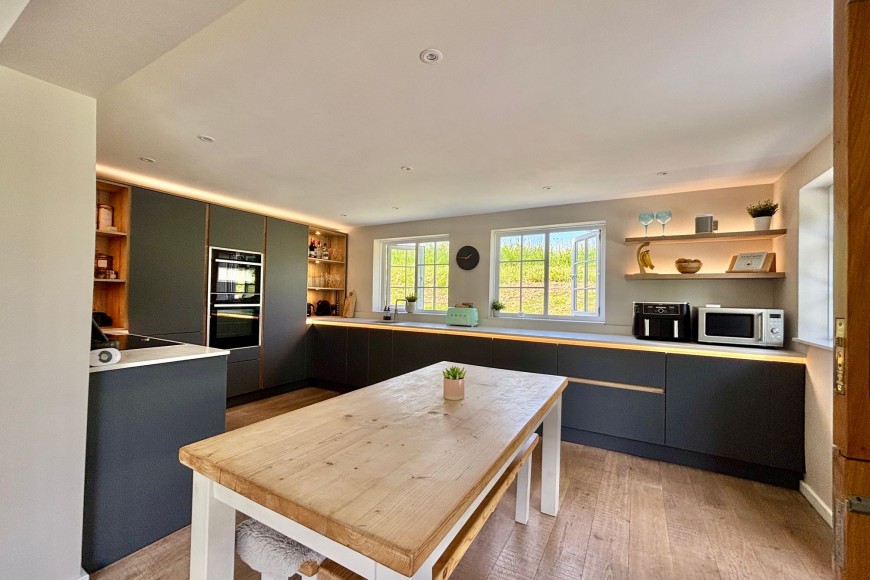 Lane End, St. Gluvias, TR10