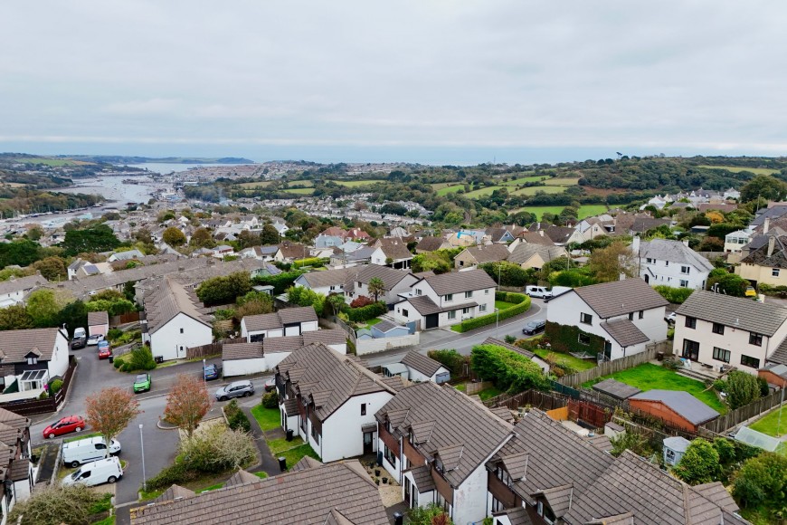 Alderwood Parc, Penryn, TR10