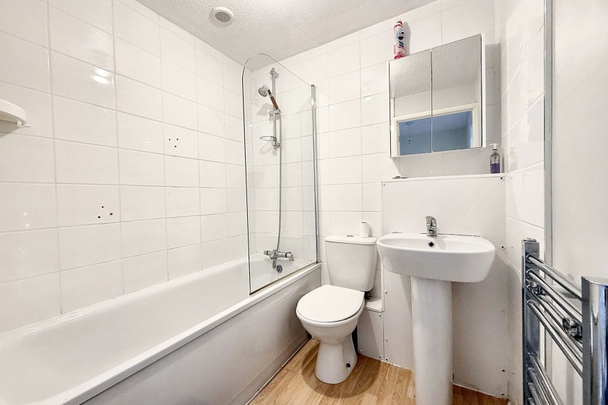 Alderwood Parc, Penryn, TR10