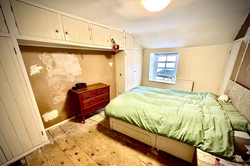 College Ope, Penryn, TR10