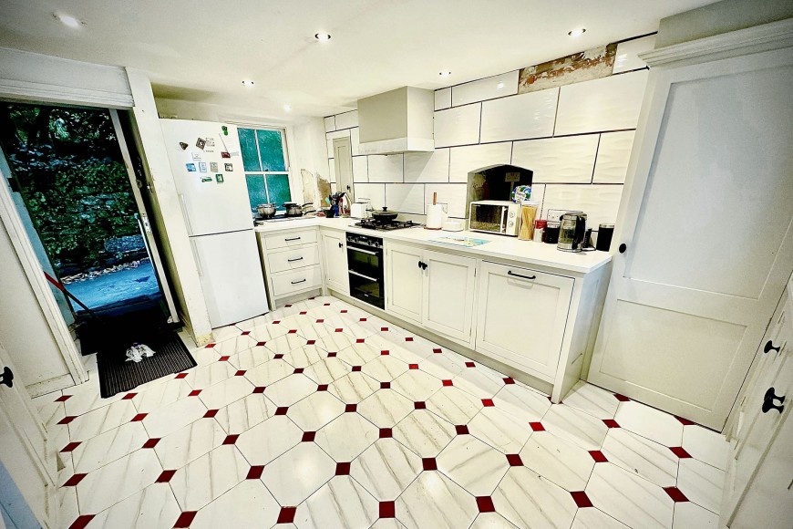 College Ope, Penryn, TR10