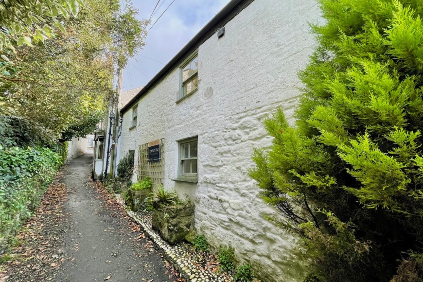 College Ope, Penryn, TR10