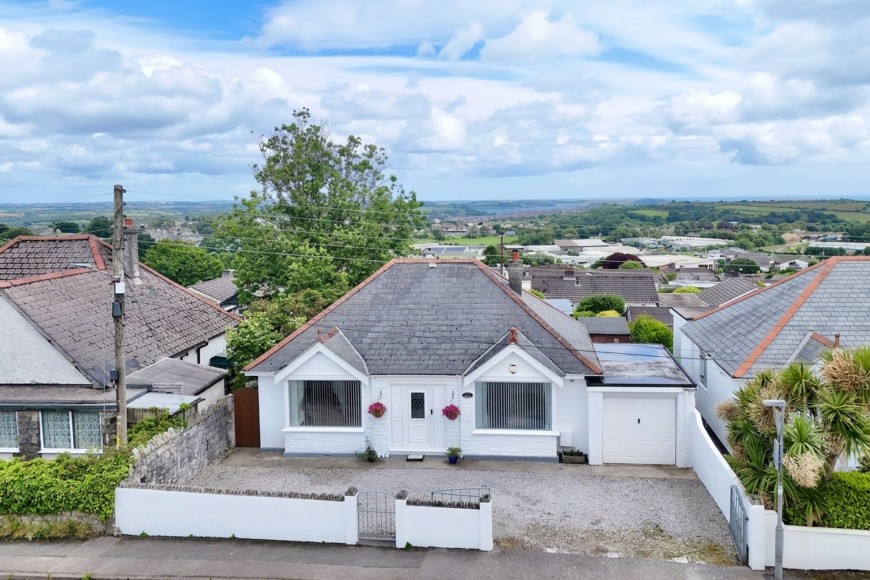 Treliever Road, Mabe Burnthouse, TR10