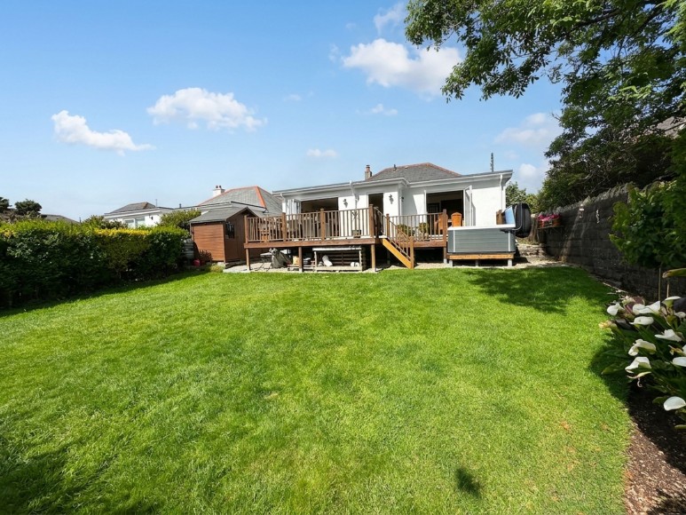 Treliever Road, Mabe Burnthouse, TR10