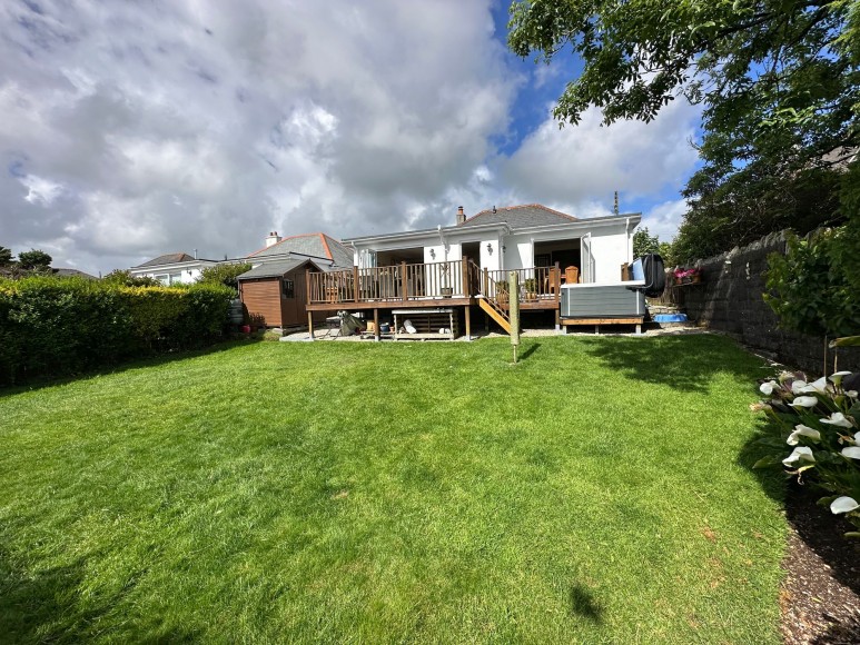 Treliever Road, Mabe Burnthouse, TR10