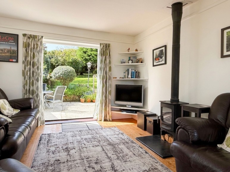 Tredova Crescent, Falmouth, TR11