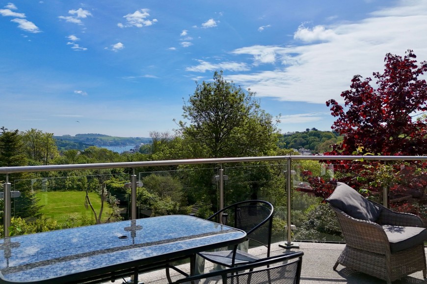 Polsethow, Penryn, TR10