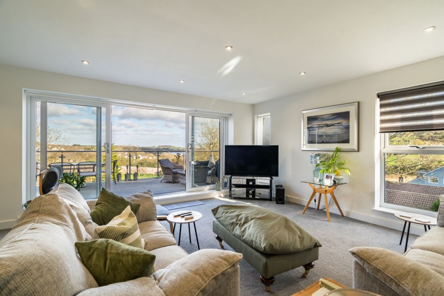 Polsethow, Penryn, TR10