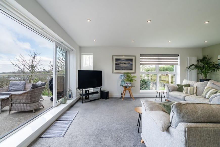Polsethow, Penryn, TR10