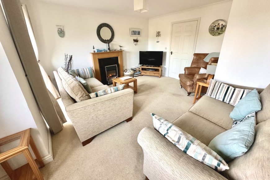 Calver Close, Penryn, TR10
