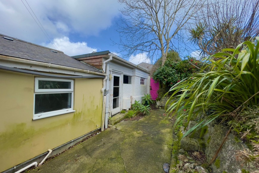 Penmere Place, Falmouth, TR11