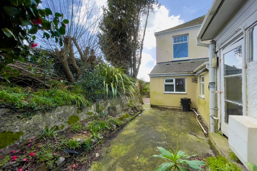 Penmere Place, Falmouth, TR11