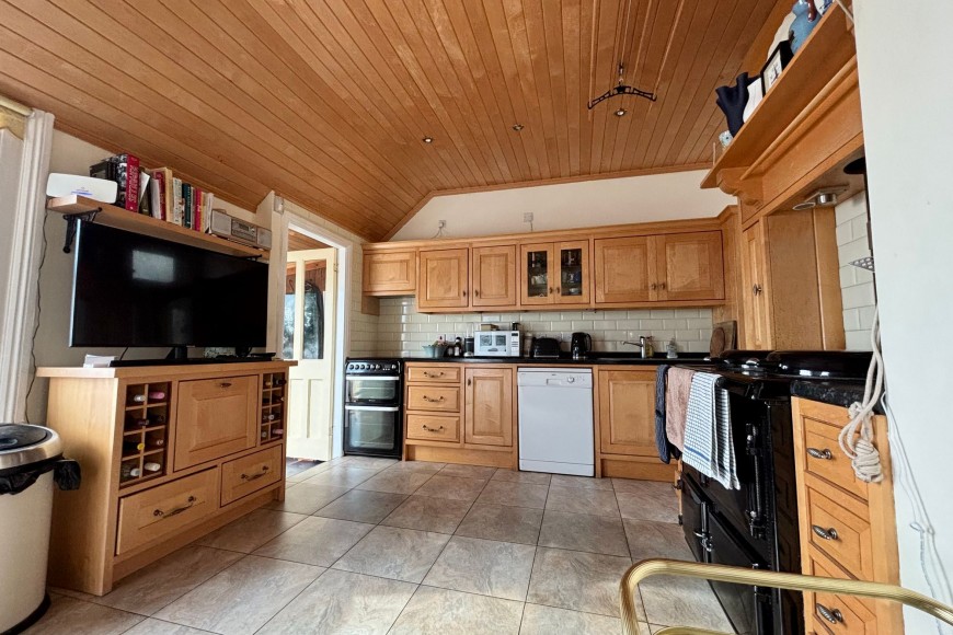 Cadgwith, Ruan Minor, TR12