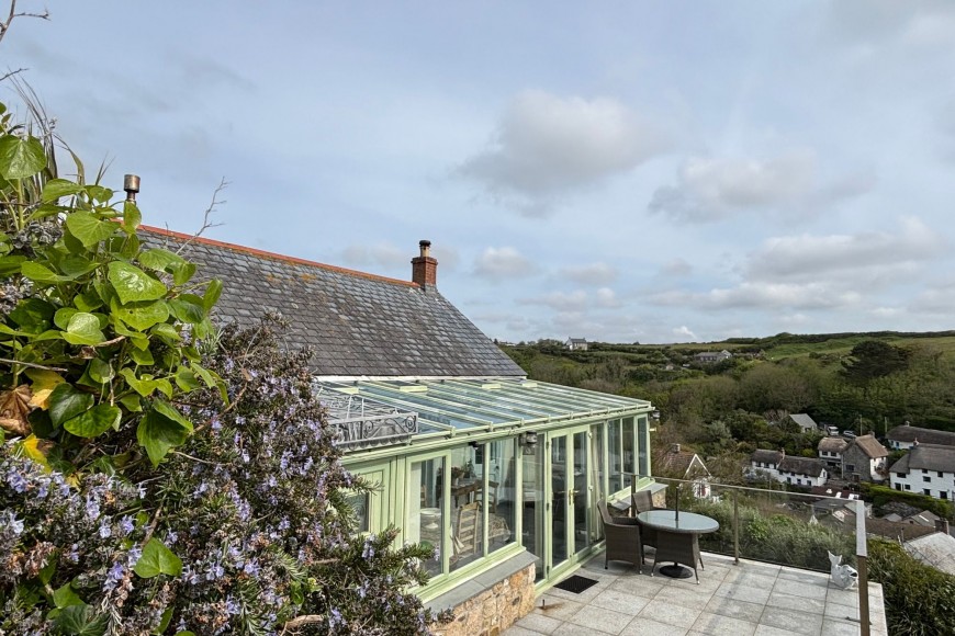 Cadgwith, Ruan Minor, TR12