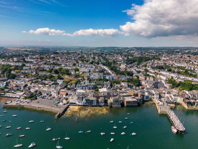 Waterloo Road, Falmouth, TR11