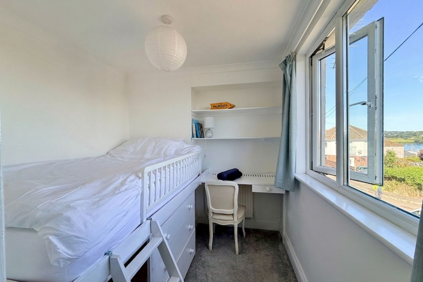 Tresillian Road, Falmouth, TR11