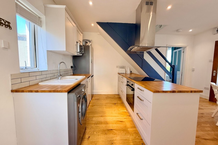 Tresillian Road, Falmouth, TR11