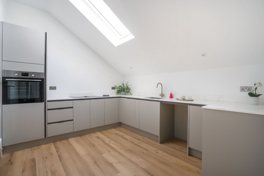Lower Treluswell, Penryn, TR10