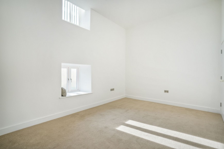 Lower Treluswell, Penryn, TR10