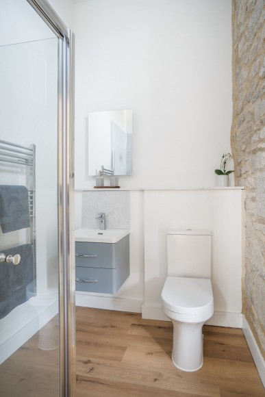 Lower Treluswell, Penryn, TR10
