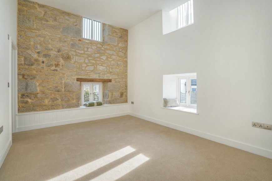 Lower Treluswell, Penryn, TR10