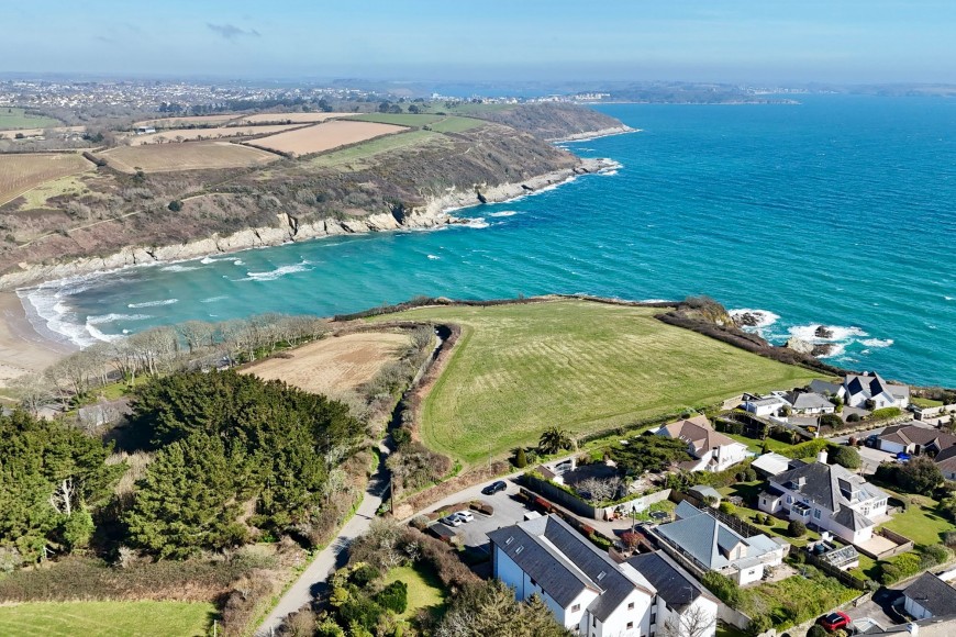 West Bay Maenporth Road, Maenporth, TR11