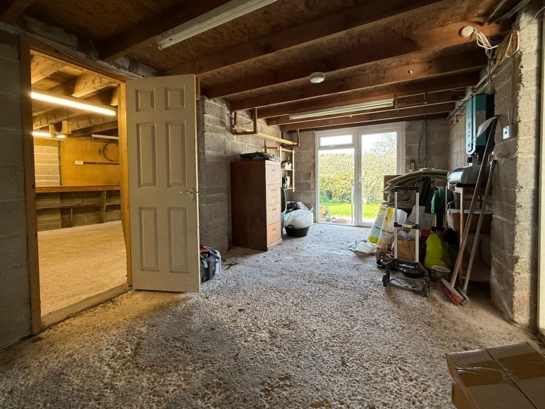 Salt Box Close, Mylor Bridge, TR11