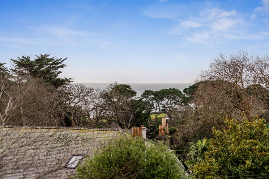 3 Rosehill Place, 66 Melvill Road, TR11