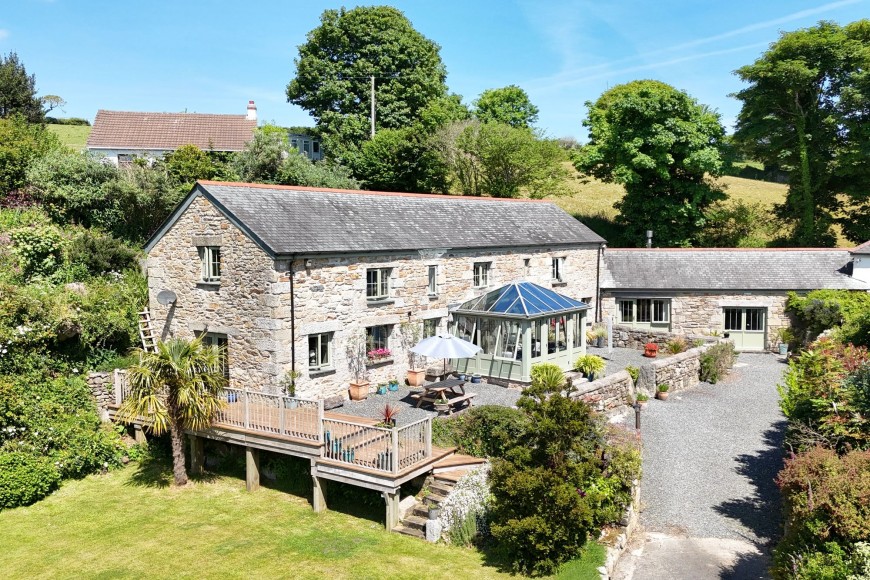 Mawnan Smith, Lower Tregarne, TR11