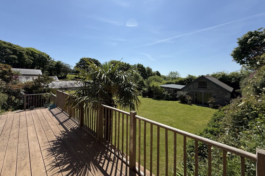 Mawnan Smith, Lower Tregarne, TR11