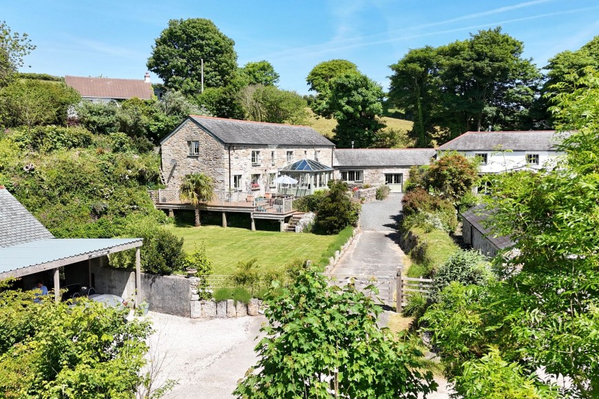 Mawnan Smith, Lower Tregarne, TR11