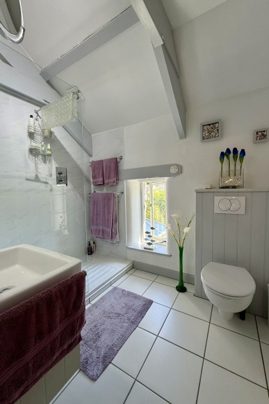 Mawnan Smith, Lower Tregarne, TR11