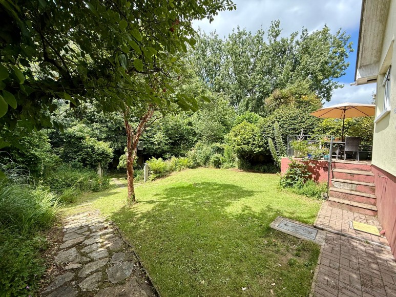 Venton Road, Falmouth, TR11