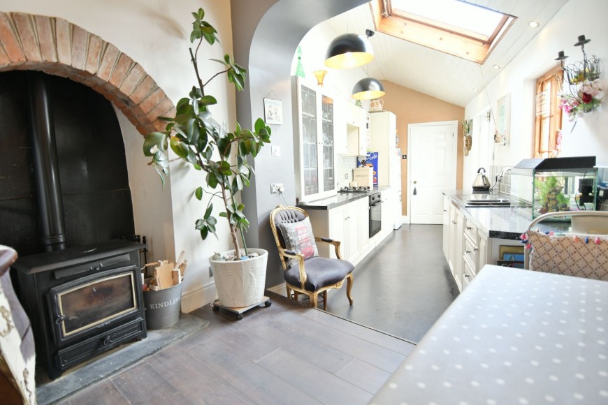Higher Market Street, Penryn, TR10