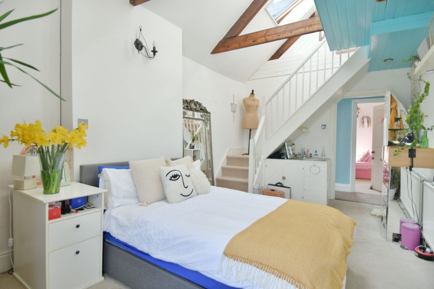 Higher Market Street, Penryn, TR10
