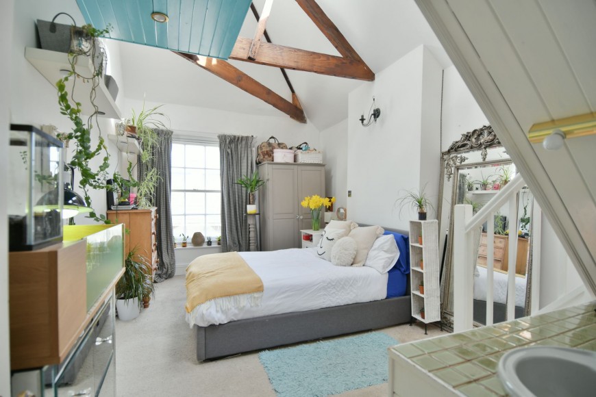 Higher Market Street, Penryn, TR10