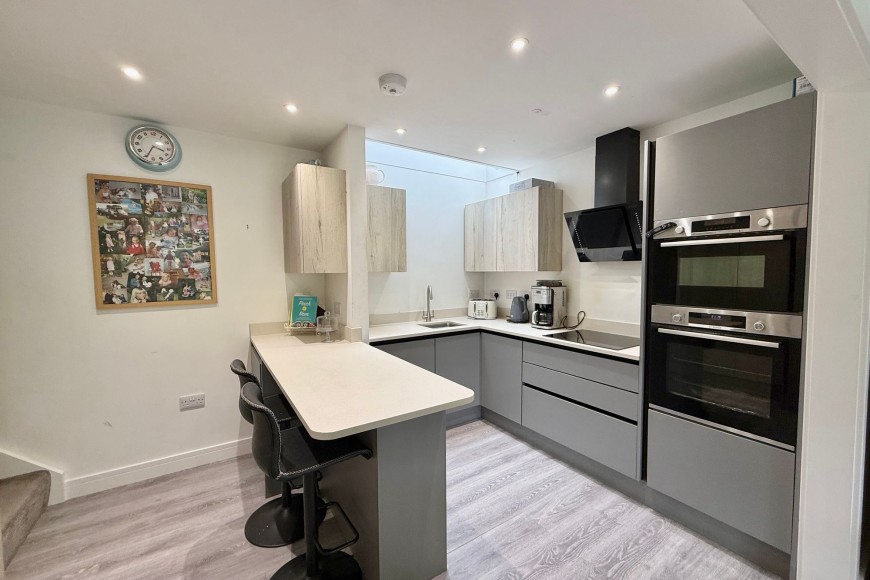 Penmere Drive, Falmouth, TR11