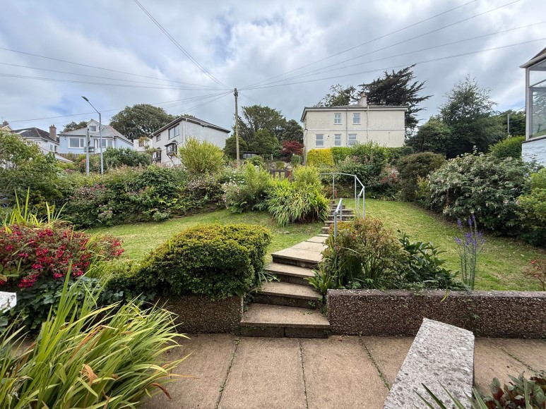 Avenue Road, Falmouth, TR11