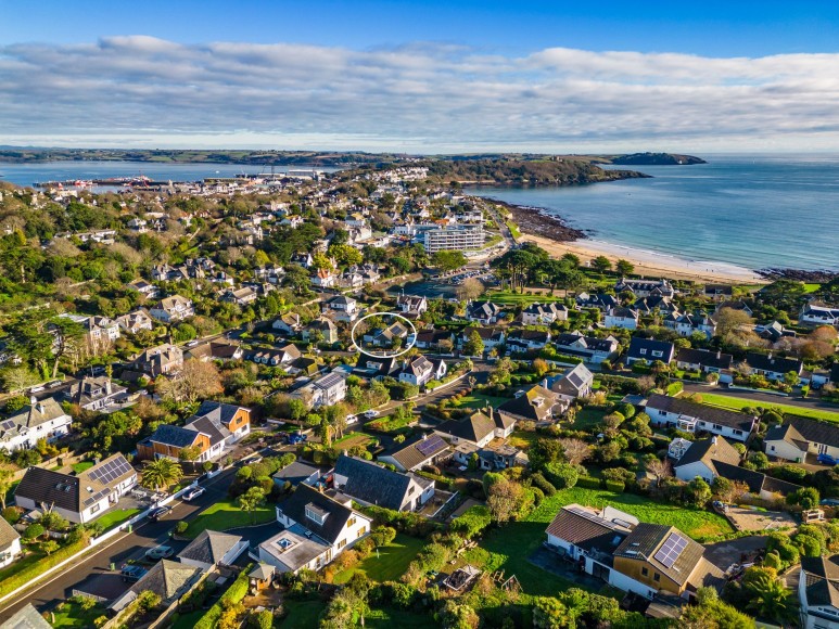 Tredova Crescent, Falmouth, TR11