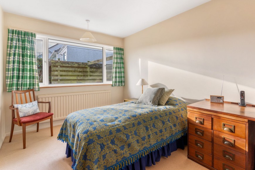 Tredova Crescent, Falmouth, TR11