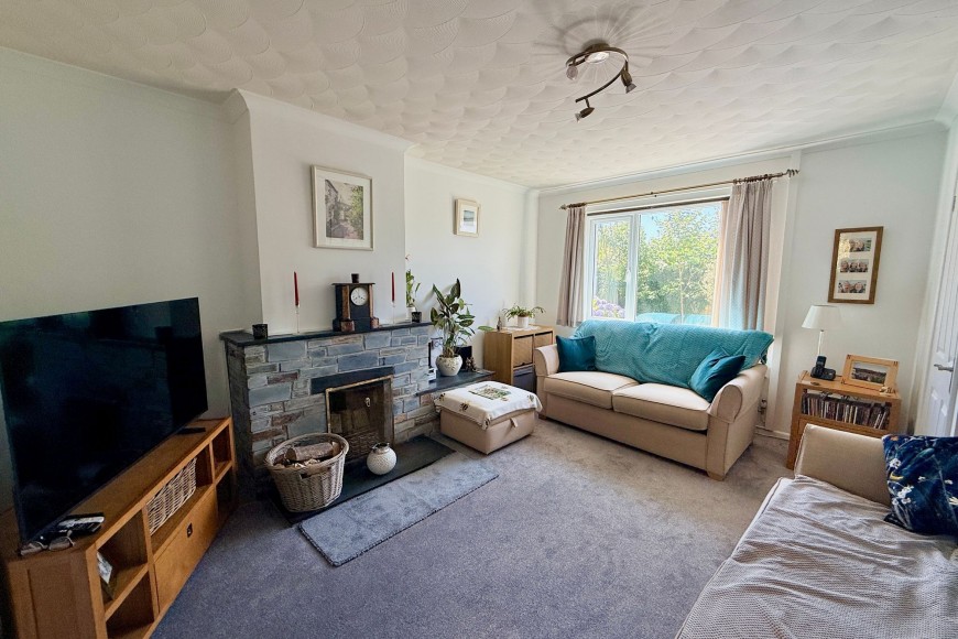 Polmennor Road, Falmouth, TR11