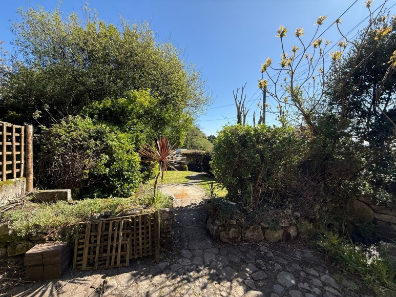 Trenoweth, Mabe Burnthouse, TR10