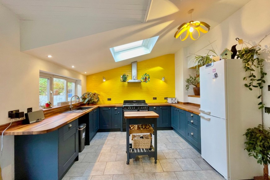 Mongleath Road, Falmouth, TR11