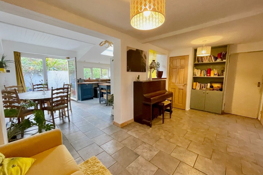 Mongleath Road, Falmouth, TR11